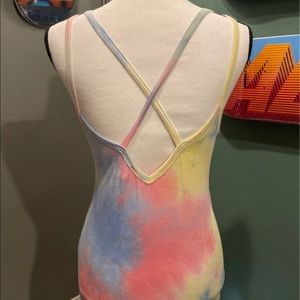 Tie Dye Athletic Tank Top Criss Cross Gently Used Size Large Trendy!